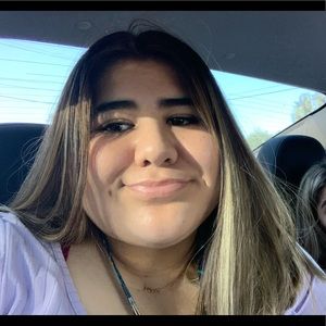 Meet your Posher, Sabrina